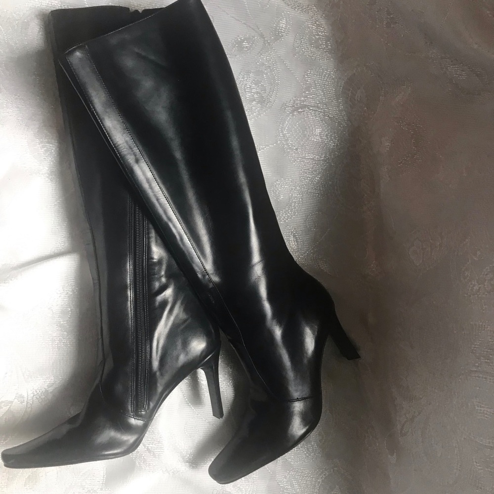 BCBG MaxAzria Heeled Boots Made in Brazil